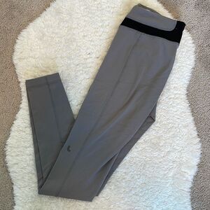 Lole Light Gray Leggings Size Small